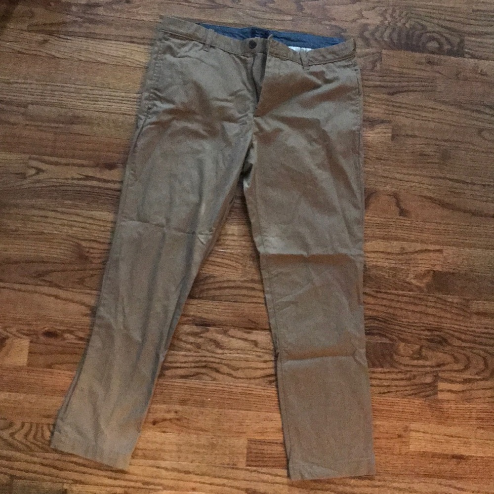 GAP brown/tan pants 35/30